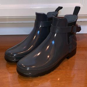 Short hunter rain boots new!!